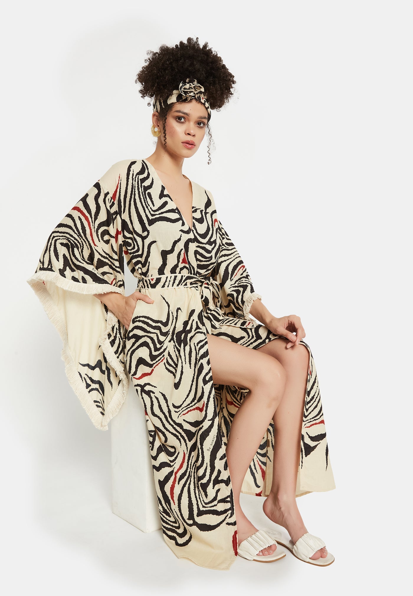 SUNSETS CATCHER KIMONO