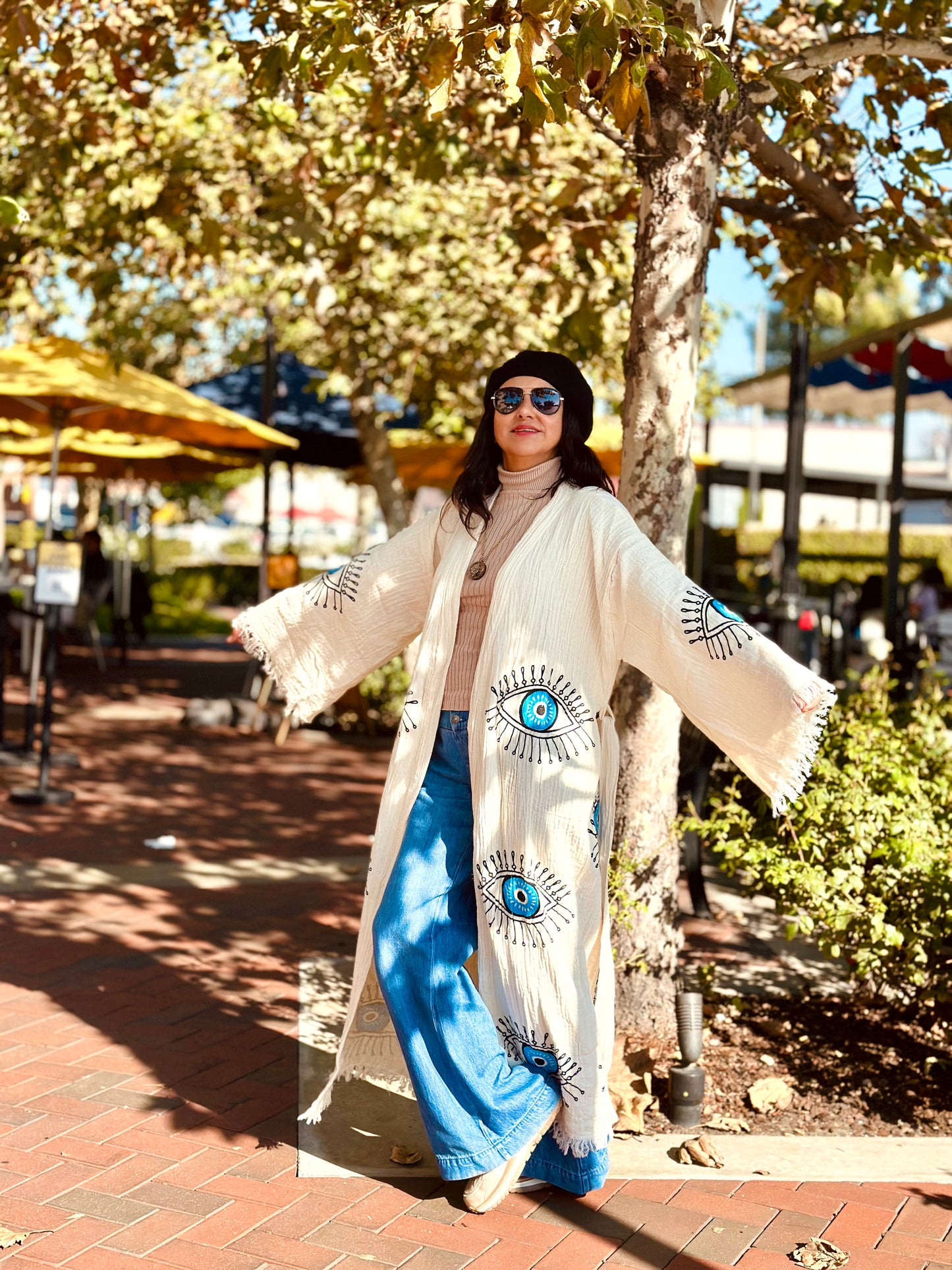 SELENA BLUE EYES ROBE