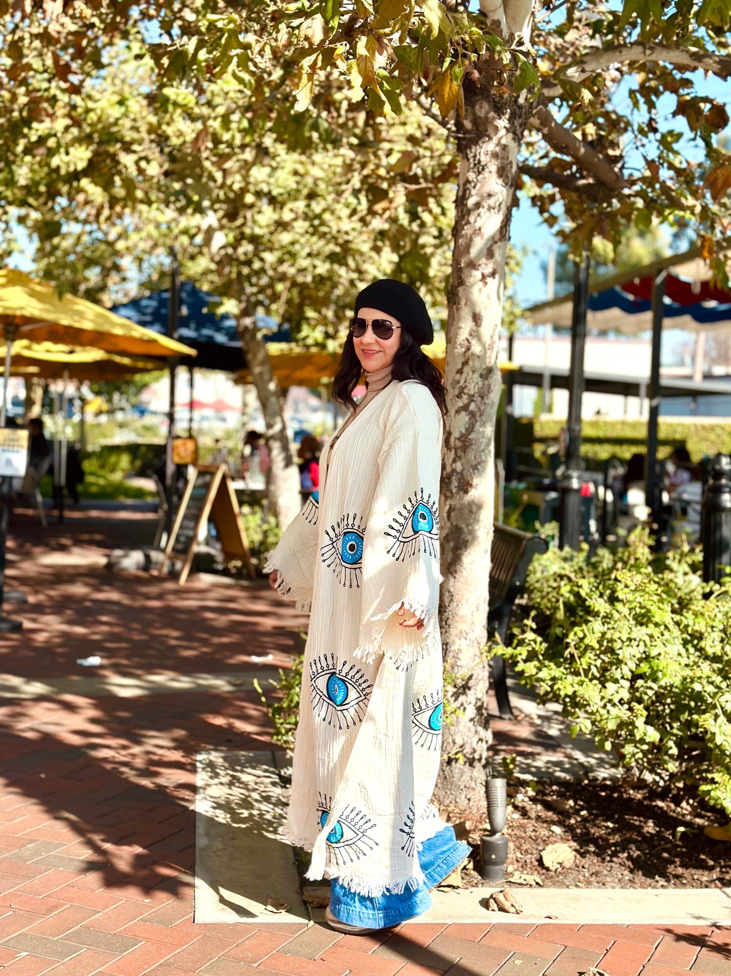 SELENA BLUE EYES ROBE