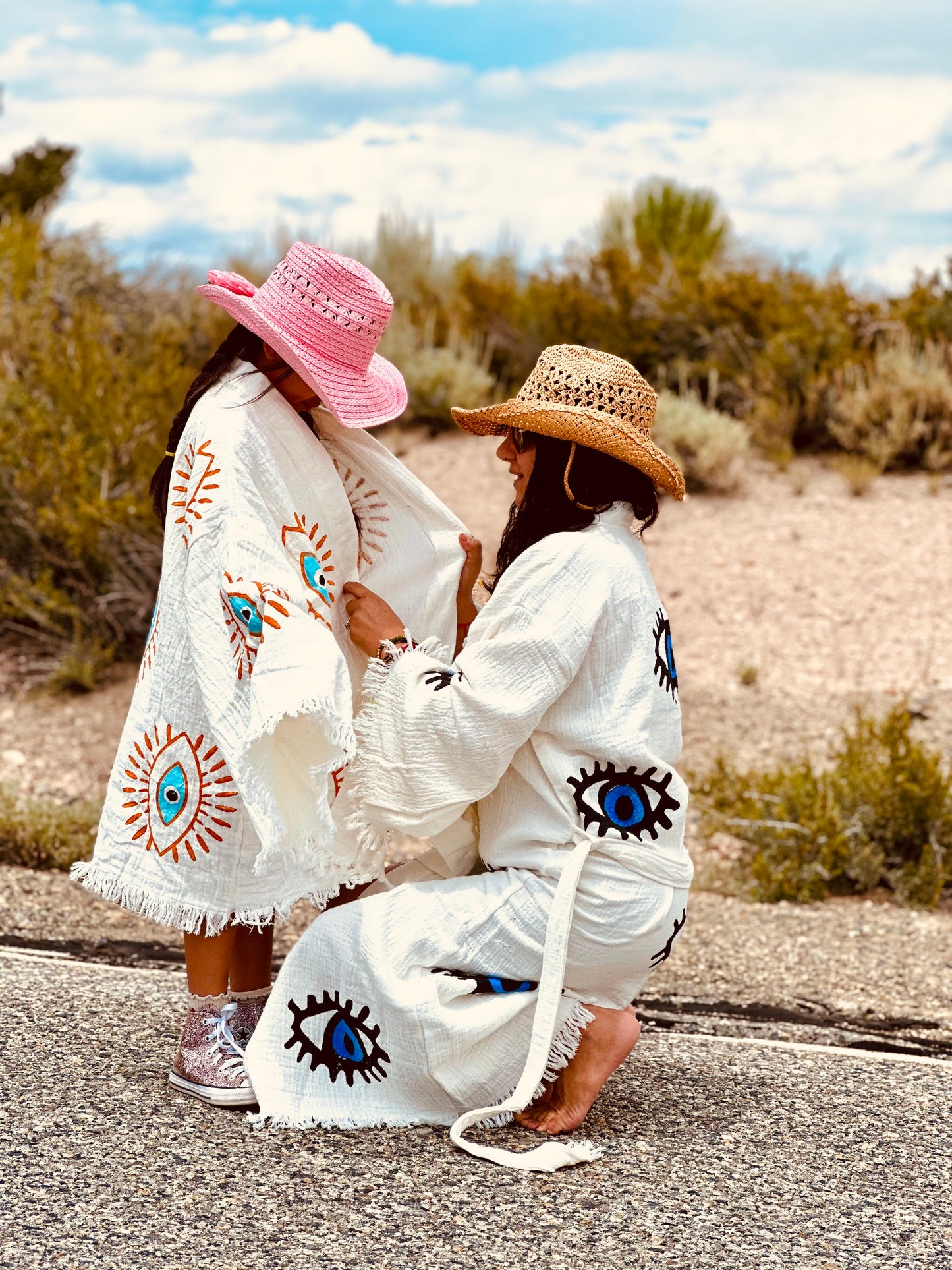 LAISHA EYE ROBE NATURAL